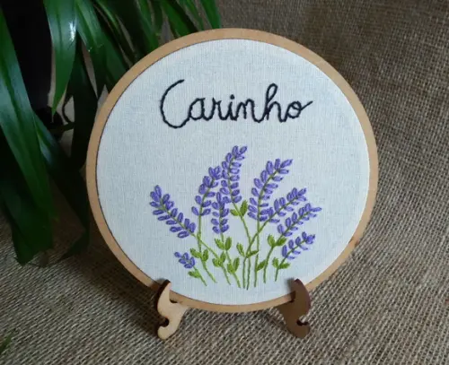 Carinho - Bordado Livre