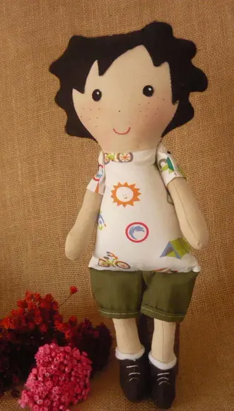 Boneco Menino