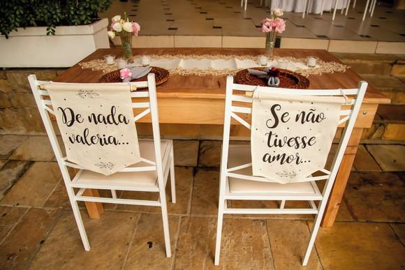 Flâmula para Cadeira dos Noivos/decorativa