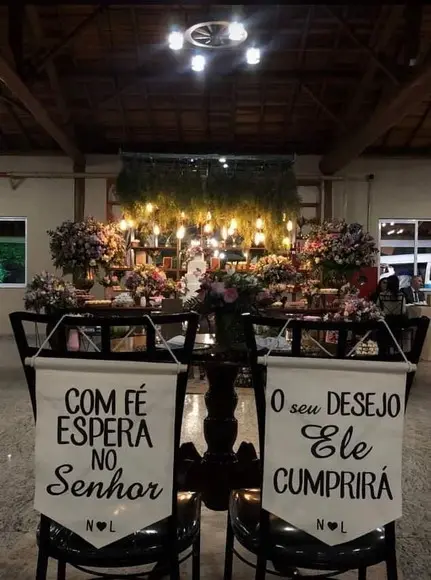 Flâmulas para Cadeira dos Noivos/decorativa