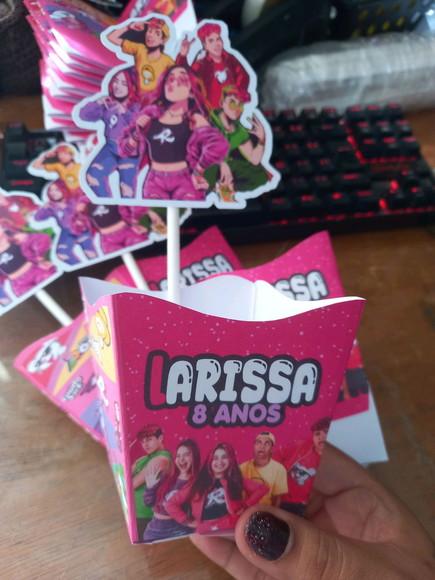 Centro de Mesa dos Rosas (emily Vick)