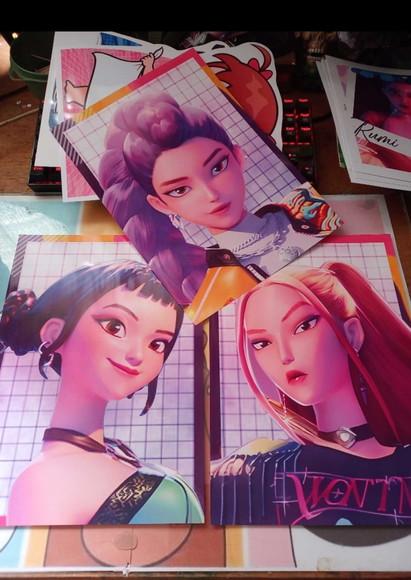 Kit Só Um Bolinho Huntrix (guerreiras do K-pop)