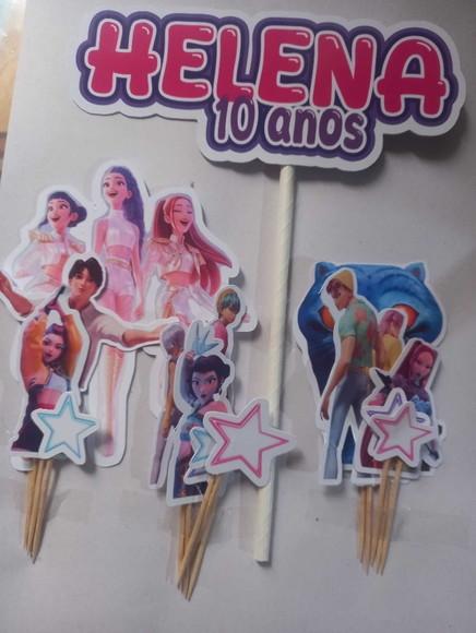 Topo de Bolo Guerreiras do K-pop (huntrix)