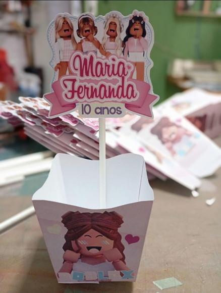 Centro de Mesa Roblox Menina Rosa