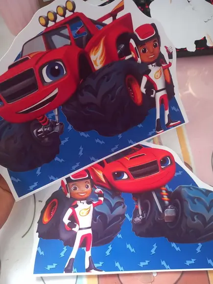 Kit Só Um Bolinho Blaze Monster Machine