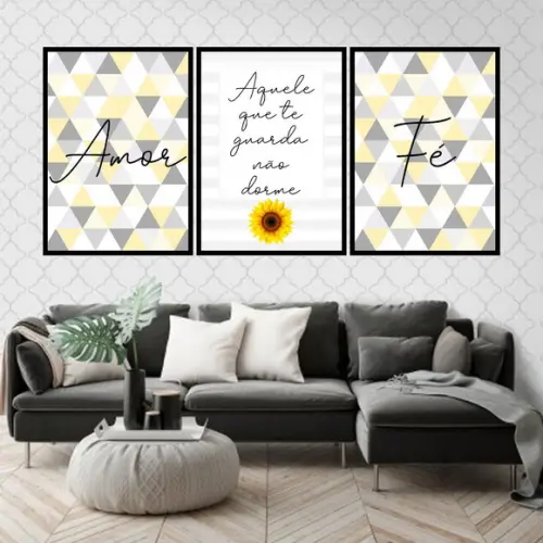 Trio Quadros Digitais - Amor Fé Triângulos Amarelo