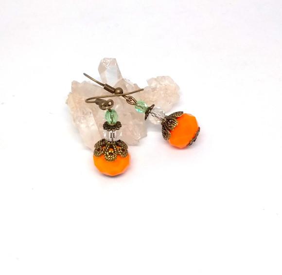 Brinco ouro velho com cristal laranja