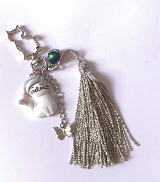 Chaveiro de Gato com Tassel Prata e Hematita Iridisada