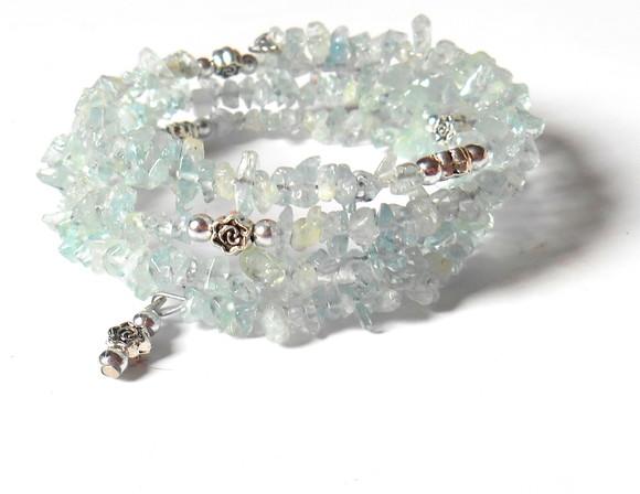 Pulseira Ajustável com Agua marinha infantil ( mola )