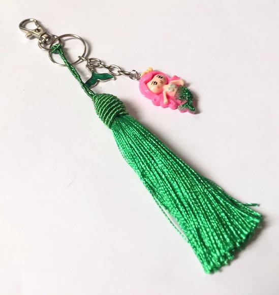 Chaveiro Prateado com Tassel Tulipa e Sereia