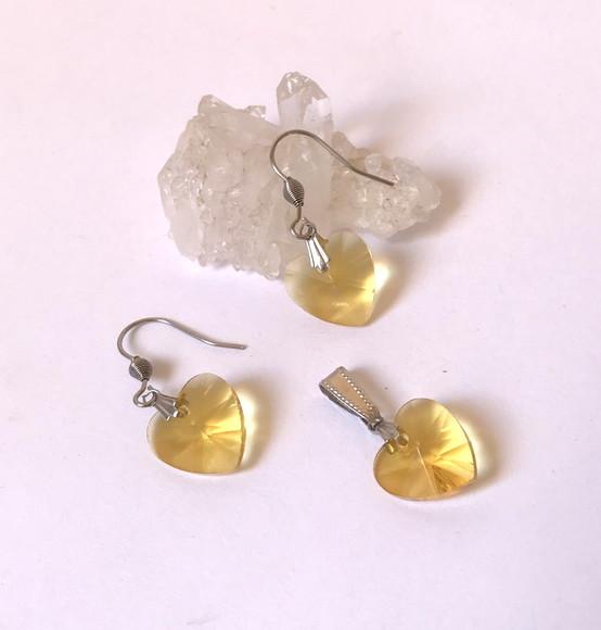 Conjunto Brinco e Pingente Coração Cristal Amarelo Aço Inox