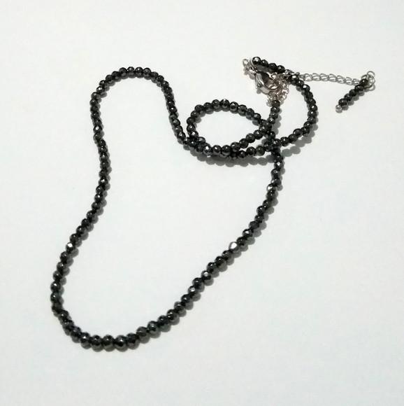 Choker Colar com Hematitas Facetadas e Aço Inox