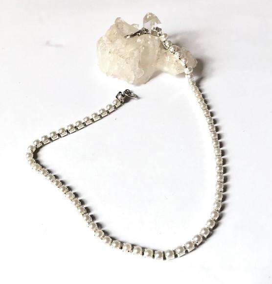 Pulseira Prateada Corrente com Perola Abs
