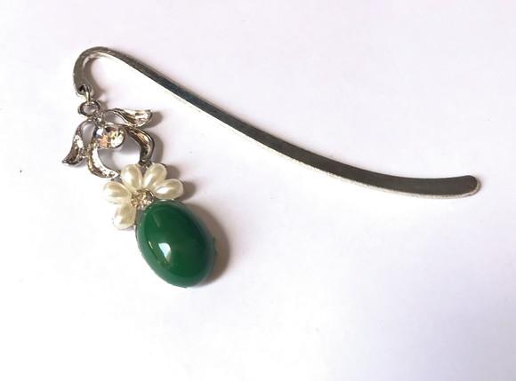 Marcador de Pagina/ Bíblia Metal com Pingente Verde