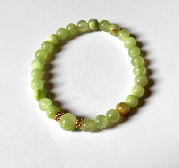 Pulseira Japamala 27 contas Calcedônia verde e cristal