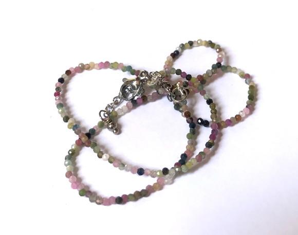 Choker Colar com Micro Turmalinas Facetadas e Aço Inox