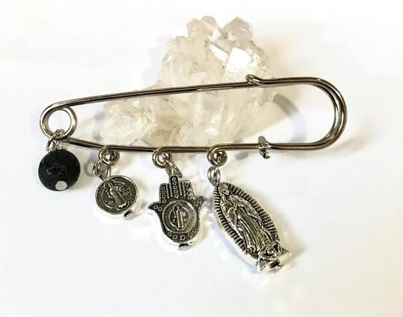 Broche com Lava Vulcanica Pingentes Religiosos Virgem Maria