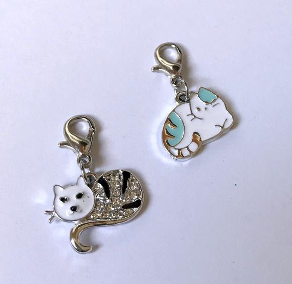 Kit 2 Pingente com Gato para Colar, Pulseira, Tornozeleira