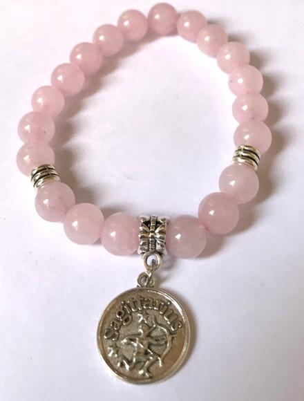 Pulseira com Contas Quartzo Rosa Pingente Signos Zodiaco