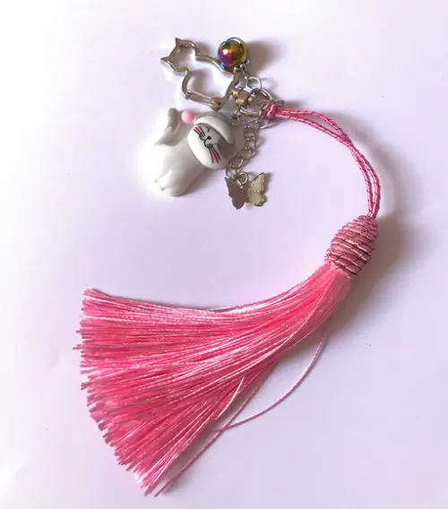 Chaveiro de Gato com Tassel Tulipa e Hematita Iridisada