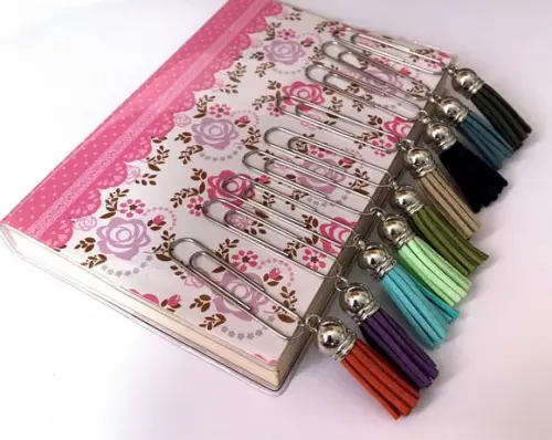 Marcador de Paginas Prateado com Mini Tassel Kit com 9