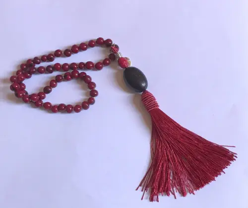 Japamala 54 Contas Açai Vermelho Escuro Jatobá Tassel Cupila