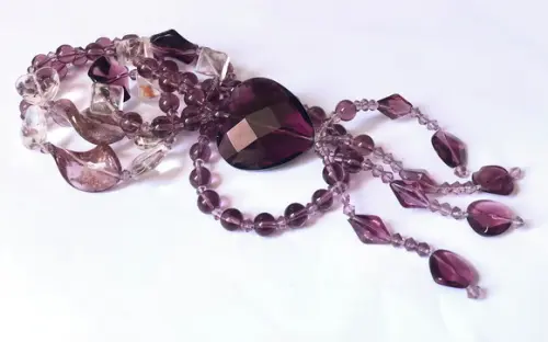 Colar com Contas Resina Roxa