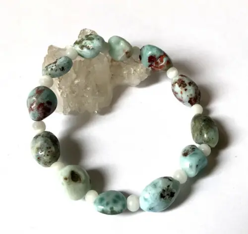 Pulseira Ajustavel com Larimar e Olho de Gato Branco
