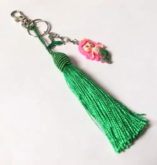 Chaveiro Prateado com Tassel Tulipa e Sereia