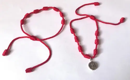 Pulseira Vermelha 7 Nós Kabbalah Sorte e Protecao Kit com 2