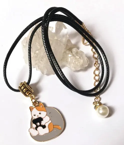 Cordão Colar com Gatinho Perola e Strass em Dourado