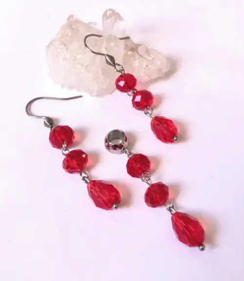Conjunto Brinco e Pingente Cristal Vermelho e Aço Inox