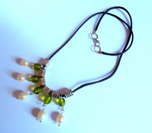 Colar cordão com Pérola e cristal Theco