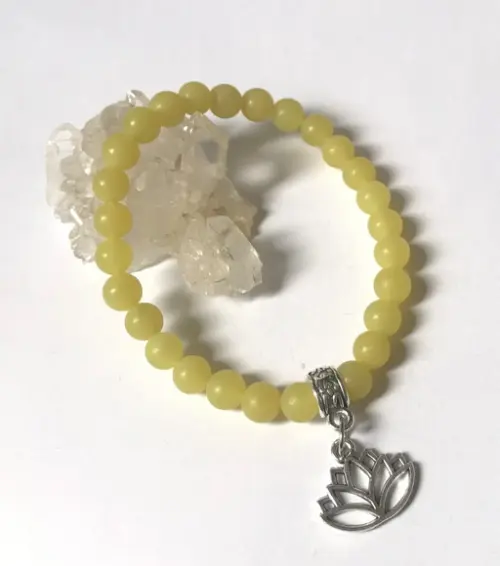 Pulseira Japamala Jade Verde Limão 27 Contas e Flor de Lotus