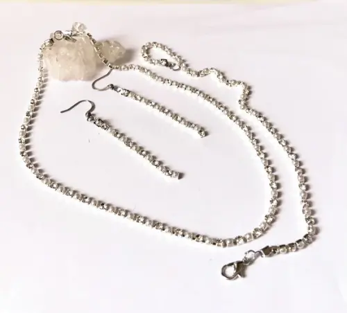 Conjunto Choker Pulseira e Brincos com Perola Abs e Strass