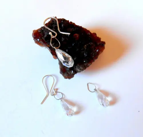 Conjunto com Brinco e Pingente de Cristal