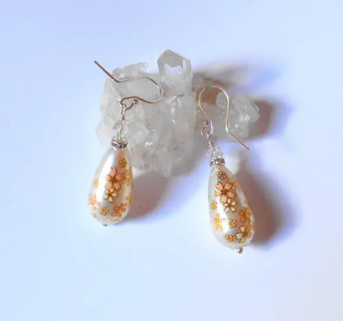 Brinco em Prata 925 com Gota com Flores e Cristal