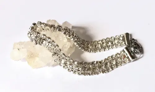 Tornozeleira Prateada com Strass 3 Linhas