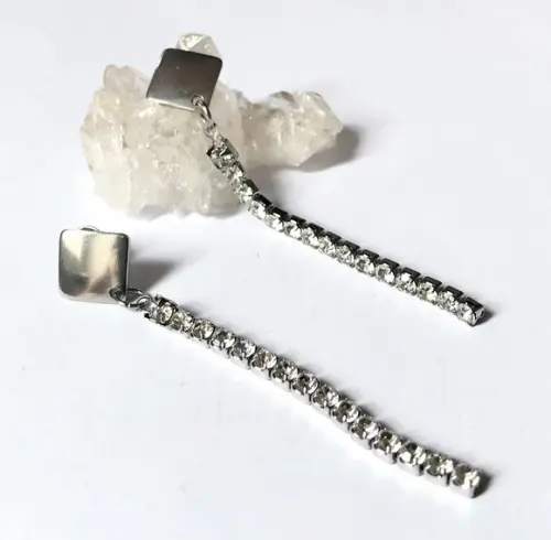 Brinco Pino Longo Aço Inox com Zirconia