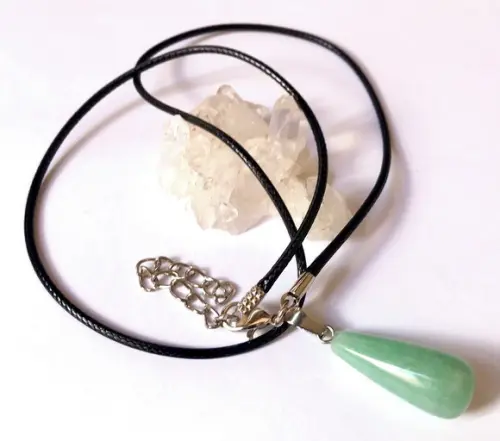 Cordão Colar com Pingente Gota de Quartzo Verde