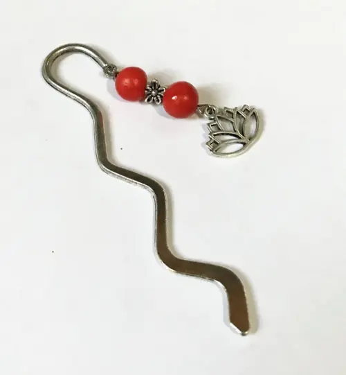 Marcador de Pagina/ Bíblia Metal com Açaí Vermelho