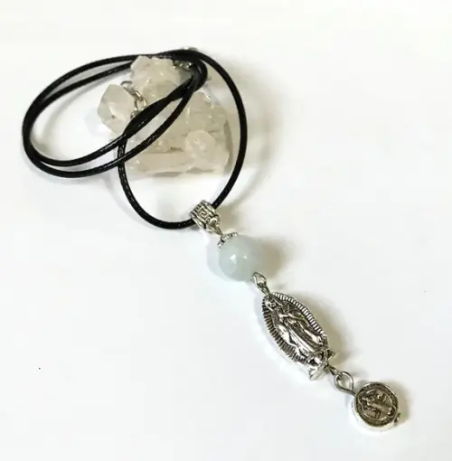 Cordão Colar com Agua Marinha / Nossa Senhora e São Benedito