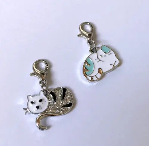 Kit 2 Pingente com Gato para Colar, Pulseira, Tornozeleira