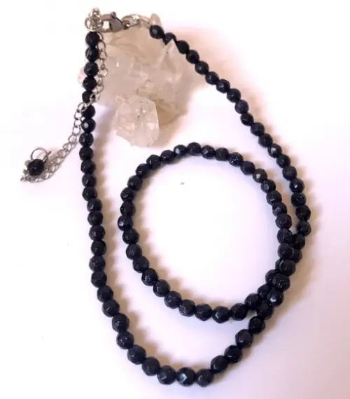 Choker Colar com Pedra Estrela Facetadas e Aço Inox