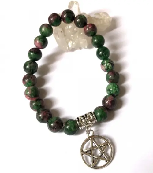 Pulseira japamala com Rubi zoizita e estrela de david