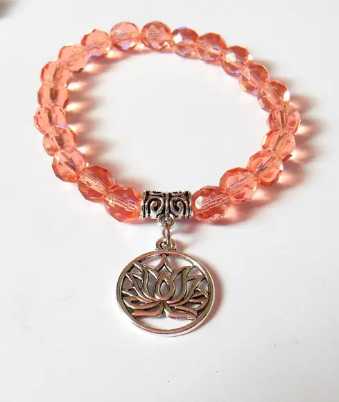 Pulseira Cristal Theco 21 Contas e Flor de Lotus