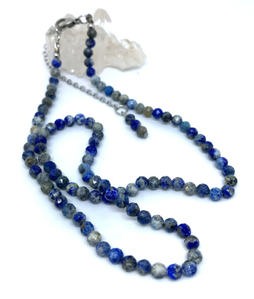 Choker Colar com Sodalitas Facetadas e Aço Inox
