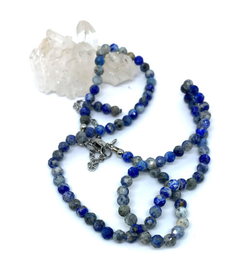 Choker Colar com Sodalitas Facetadas e Aço Inox