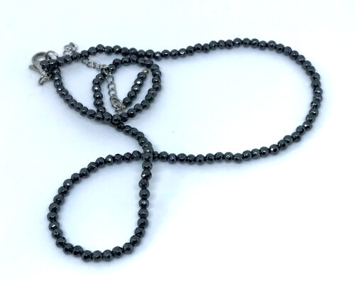Choker Colar com Hematitas Facetadas e Aço Inox