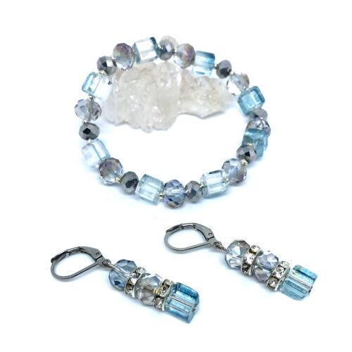 Conjunto luxo brinco e pulseira cristal boreal ( cinza azulado)